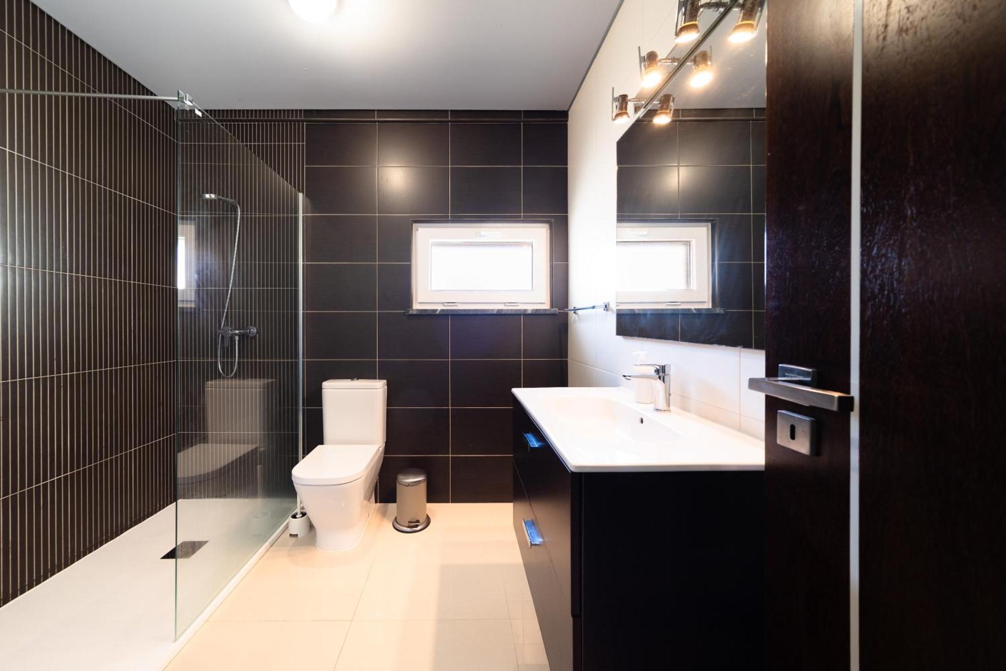Luxury Apartments บาเลียล ภายนอก รูปภาพ